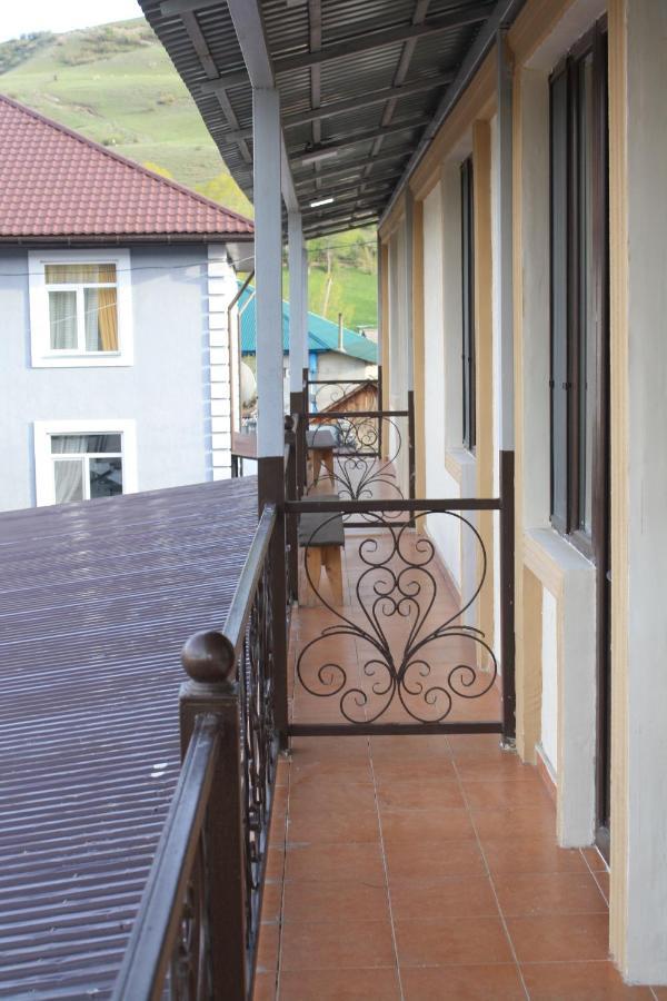 Saty Guest House Exterior photo