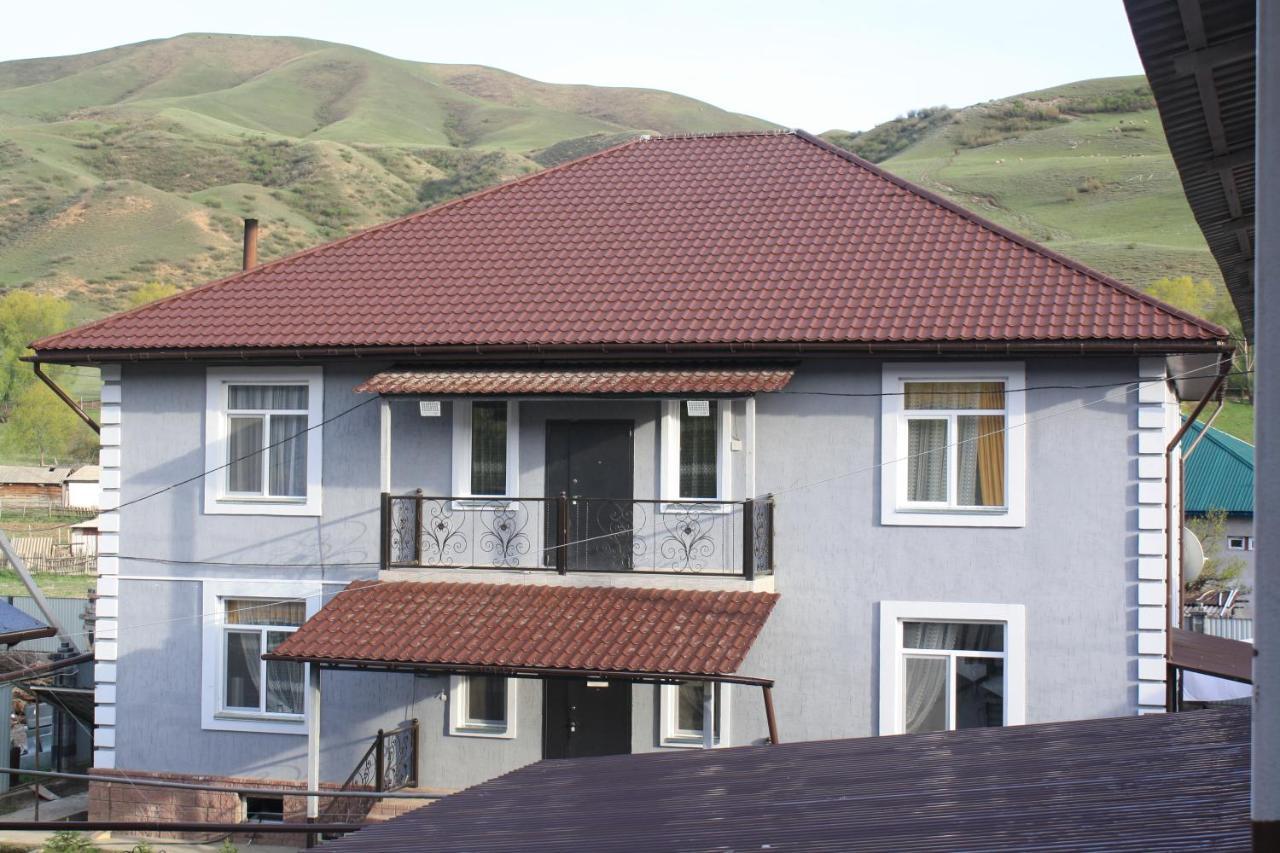 Saty Guest House Exterior photo